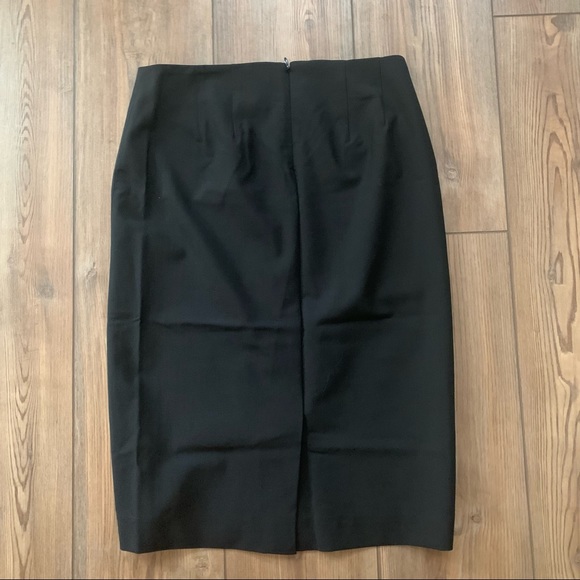 Theory Pencil Skirt in Sevona Stretch Wool - Picture 5 of 5